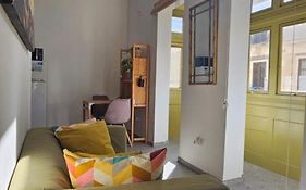 Gunlayer Apartments - Flat 3